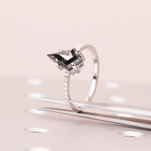 Kite Cut Salt and Pepper Diamond Engagement Ring, Vintage Solid White Gold Diamond Wedding Ring, Art Deco Anniversary Promise Ring for Women