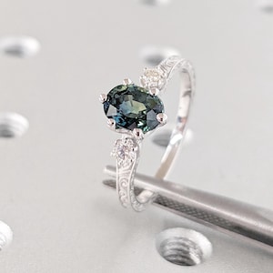1CT Montana Sapphire Ring | Unique Blue Green Sapphire, Lab Diamond Cluster Ring | Vintage Inspired Green Sapphire Engagement Ring, 14k Gold