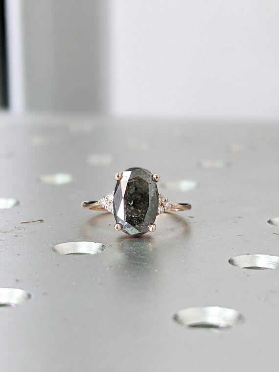 2ct salt outlet and pepper diamond
