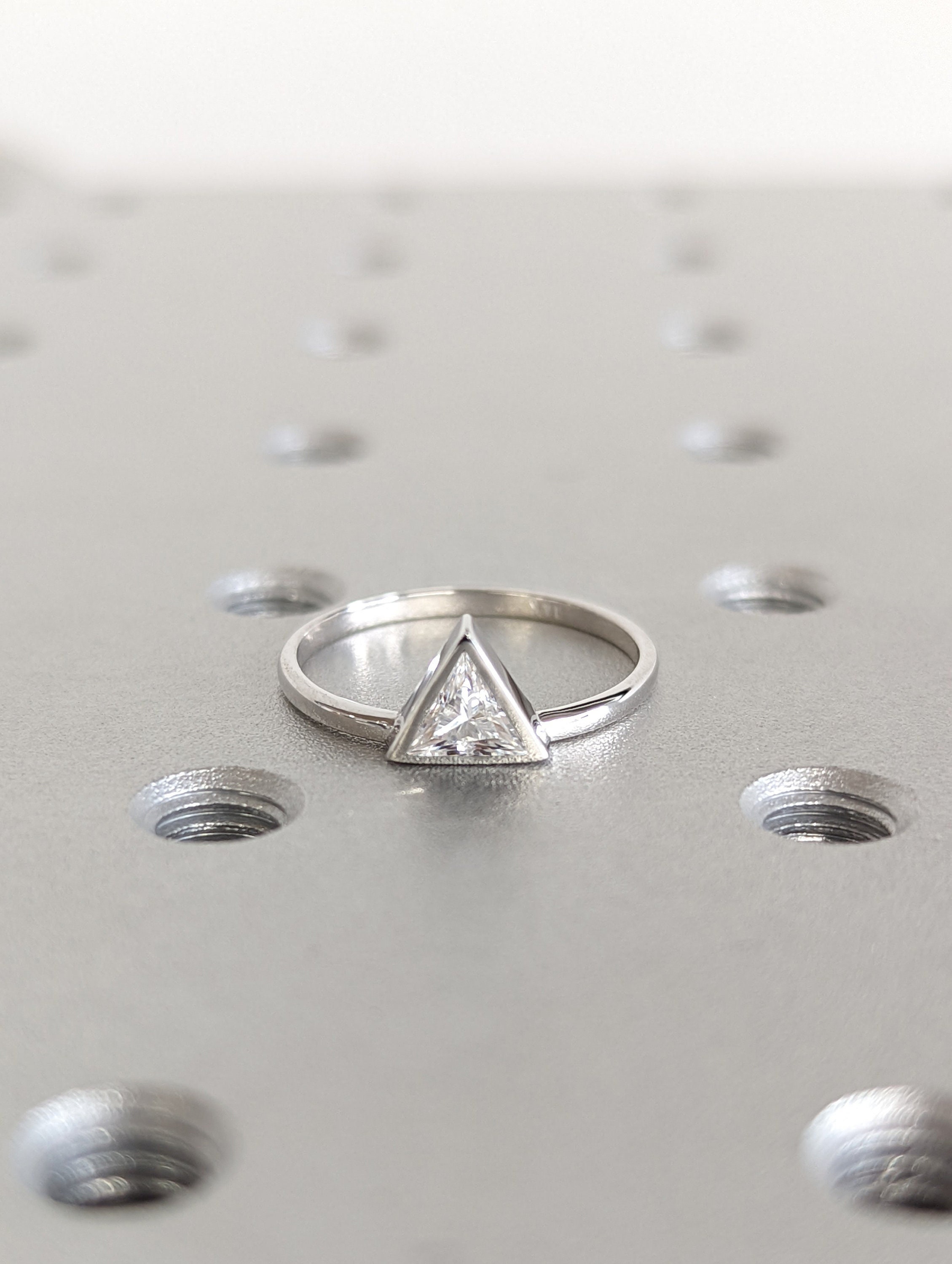 Triangle Dimond Triangle Diamond Engagement Ring, Trillion Diamond Moissanite Band ...