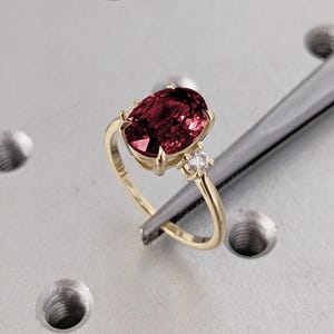 Dainty Ruby Ring, Oval Engagement Ring, Personalized Statement Ring, Ruby and Moissanite Ring, 14k Solid Gold Ring, Lab Ruby Gemstone Ring