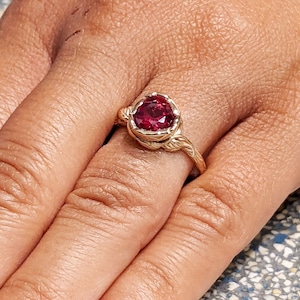 Ruby Flower Ring, Ruby Ring Rose Gold, Ruby Ring Band, Vintage Ruby Ring 14k Rose Gold Abelia Ruby Engagement Ring