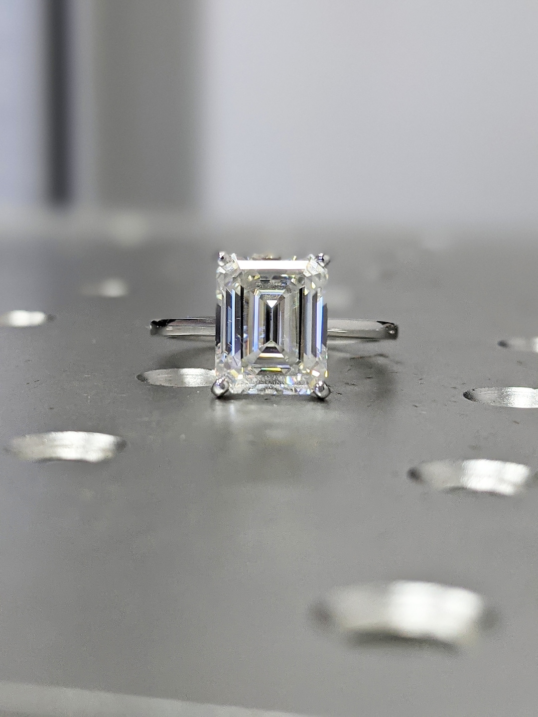 3 carat emerald cut solitaire diamond ring deals