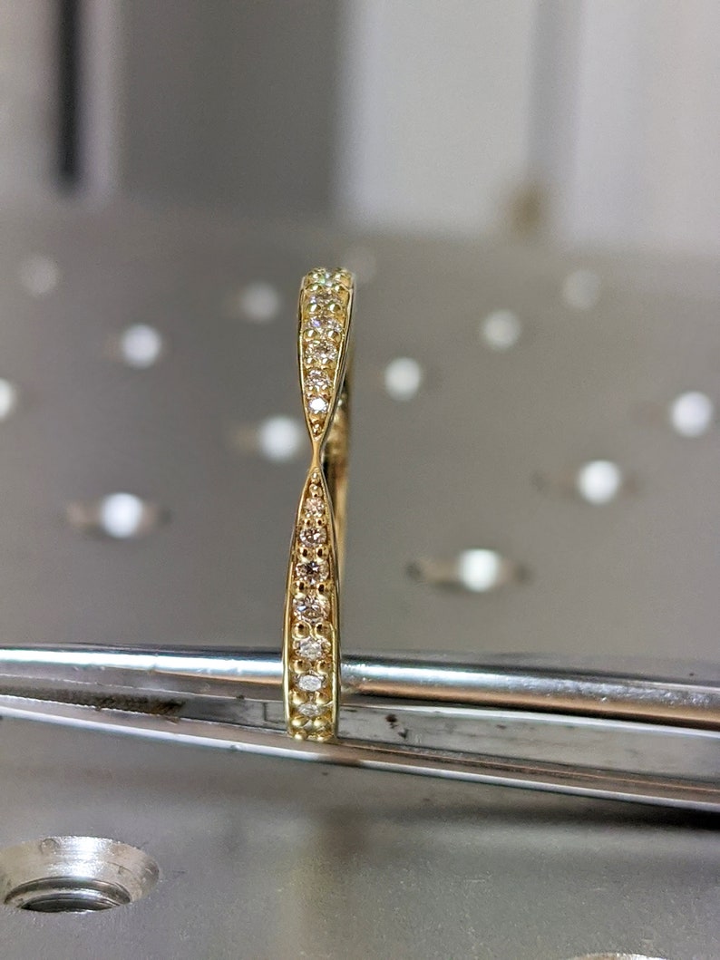 Bow Tie Shaped Diamond Wedding Band 14k White Gold Prong Etsy Bow Tie Shaped Diamond Wedding Band 14k White Gold Prong Etsy