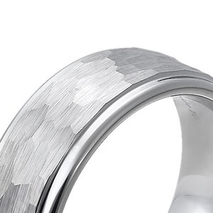 King Will Hammered 8mm Silver Tungsten Ring Hammer Multi-Faceted Men Wedding Band Polished Domed Brushed Step Edge Comfort Fit