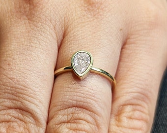 1 CT Pear Cut Lab Grown Diamond Ring / Bezel Setting Solitaire Ring / 14K Yellow Gold Wedding Bezel Ring / Engagement Ring For Her / Vintage