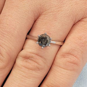 14k Gold Solitaire Wedding Band, Round Salt and Pepper Diamond Ring, Grey Diamond Anniversary Ring, Minimalist Ring, Unique Gift for Wife