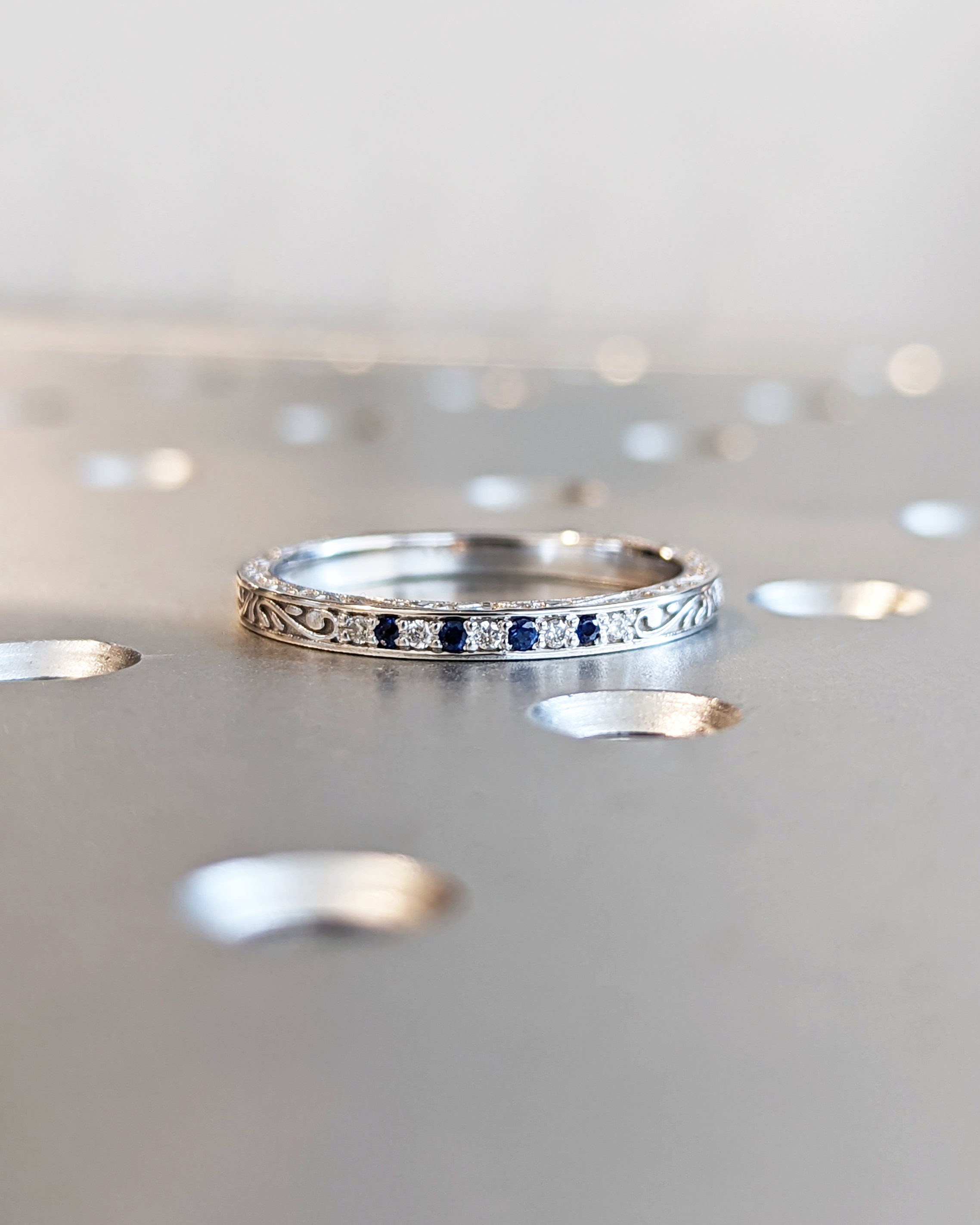 純金サファイア結婚指輪、女性用14Kゴールドエタニティリング、薄型 