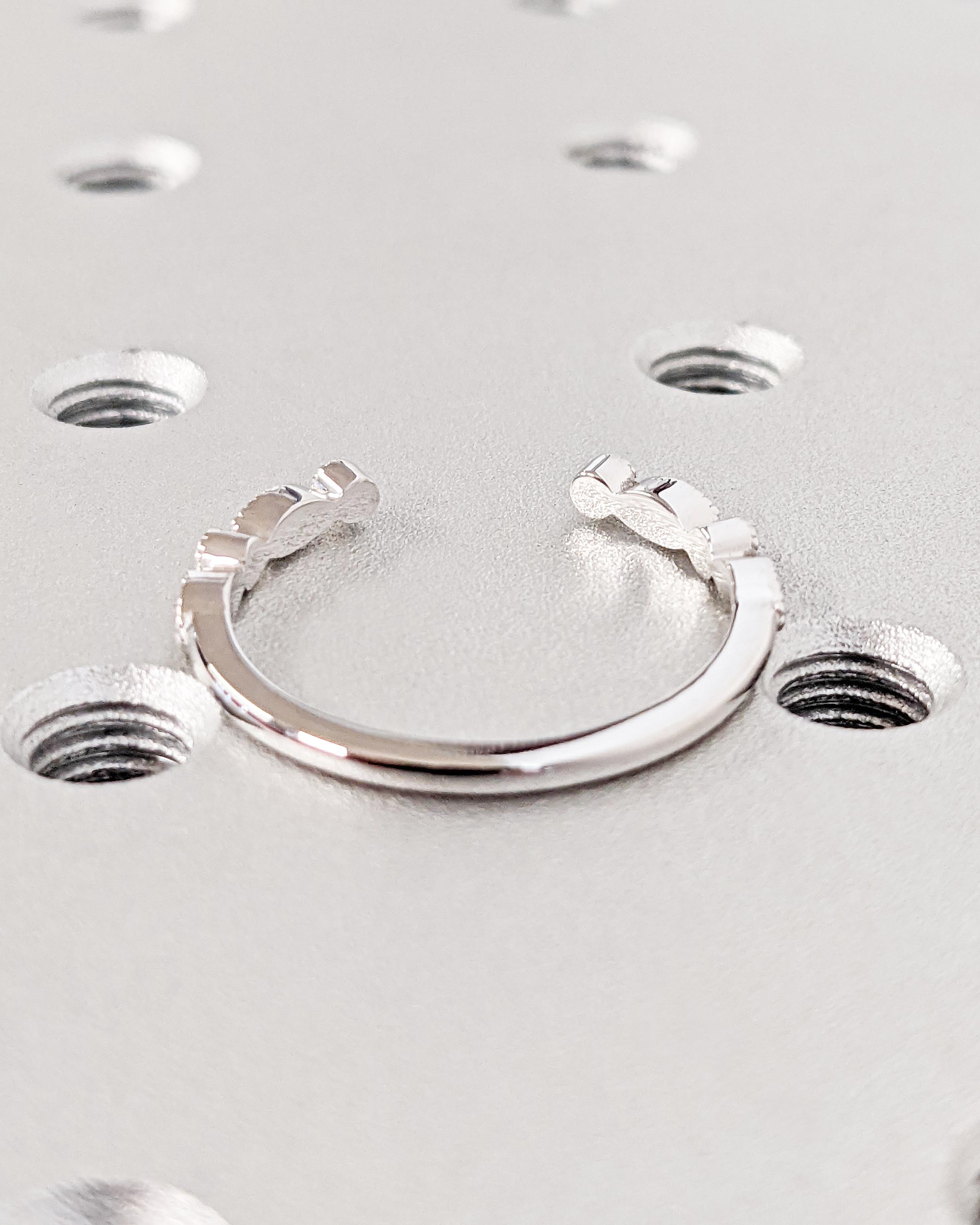 アールデコ調ダイヤモンドの結婚指輪、ミルグレインハーフエタニティの