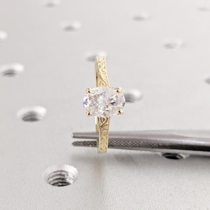 Oval Moissanite Engagement Ring, Filigree 14k Gold Ring, Solitaire Ring, Vintage Moissanite Ring, Hand Carved Wedding Ring, Anniversary Ring