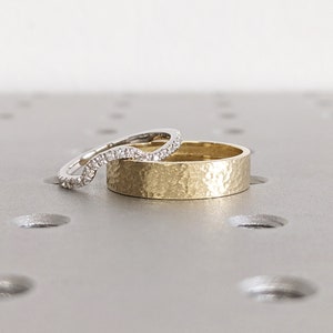 Natural Diamond Ring Couples Ring Set- His and Hers Matching Wedding Bands- 14K Gold- Wedding Ring Matching Promise Ring- Hammered- Brushed