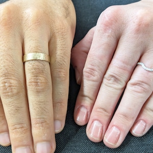 Moissanite Ring Couples Ring Set- His and Hers Matching Wedding Bands- 14K Real Gold- Wedding Ring Matching Promise Ring- Hammered- Brushed