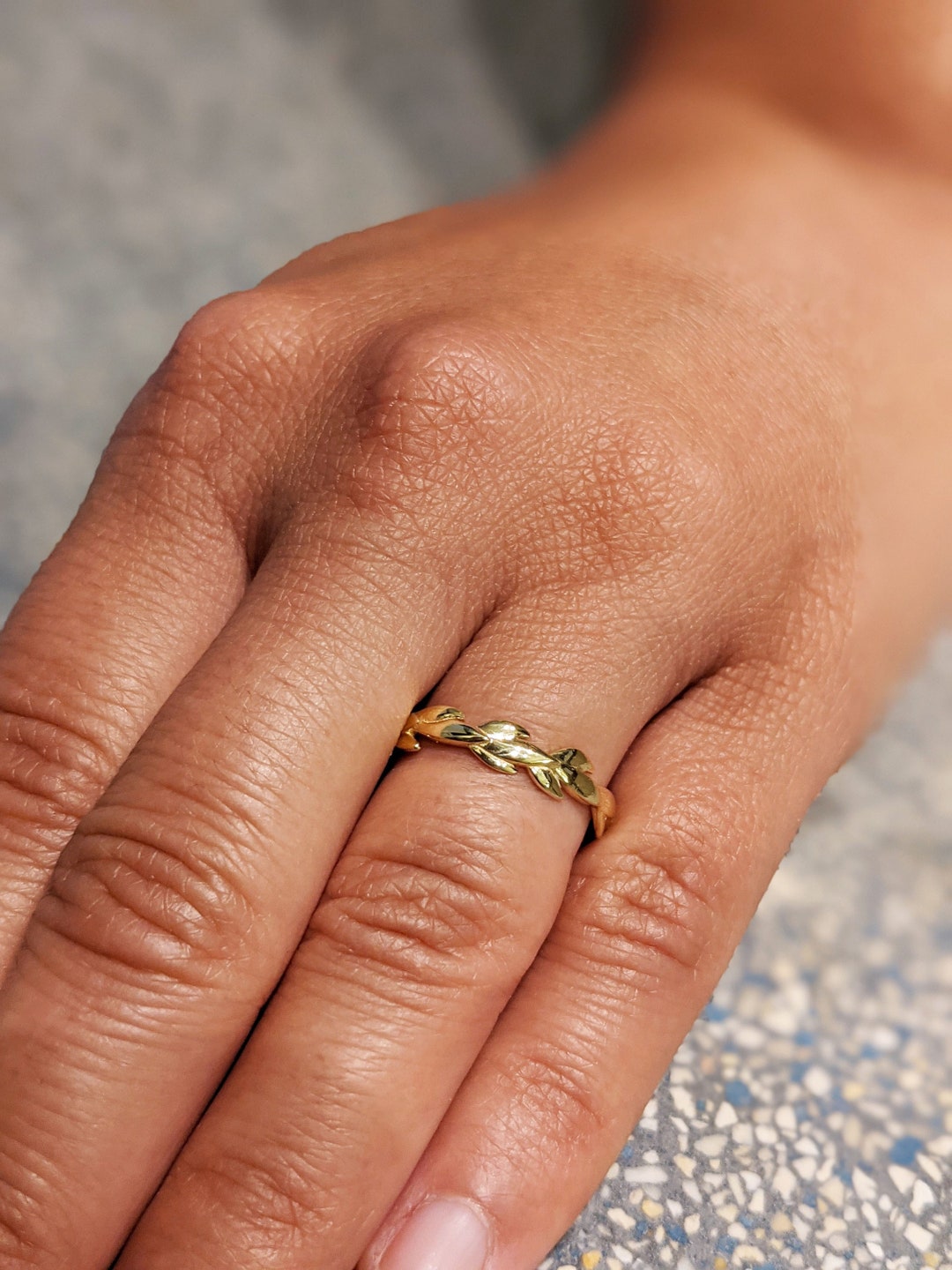 14k Solid Gold Vine Ring, Minimalist Flower Ring, Gold Flower Ring