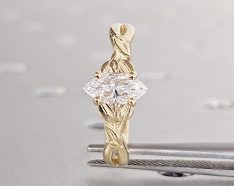 Nature Inspired Lab Grown Diamond Marquise Engagement Ring, Laurel Leaves Design Wedding Ring, Vintage Yellow Gold Handcrafted Ring for Her