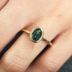 One of a Kind Montana Sapphire Ring, Blue Sapphire Diamond Cluster Ring, Vintage Inspired Blue Sapphire Engagement Ring, 18K Gold Green Teal