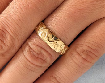 Alianza de bodas de oro amarillo de 18 k con volutas antiguas: anillo personalizado de 6 mm