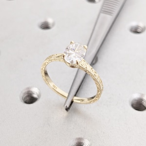 Oval Lab Grown Diamond Ring, Filigree Diamond Engagement Ring, 14k Gold Intricate Ring, Vintage Style Ring, Minimalist Ring, Gift for Her