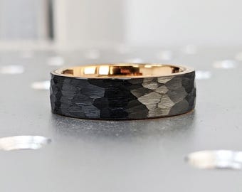 Hammered Brushed Finish Black Tungsten Rugged Mens Wedding Band: 6MM Wide, Rose Gold Comfort Fit Inner Band
