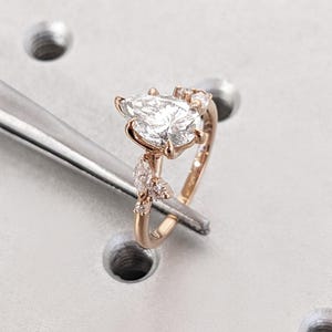 1.5CT Pear Lab Diamond Engagement Ring | Lab Grown Diamond Ring | Tear Drop Ring | Rose Gold Pear Engagement Ring | Certified IGI Diamond