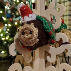 Tio de Nadal- Catalonian Pooping Log ornament
