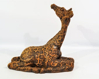Large Giraffe  Statue Made in USA by Woodcast Collectibles in 1985  /African decor/Rustic Decor/Safari Jungle African Art/giraffe figure