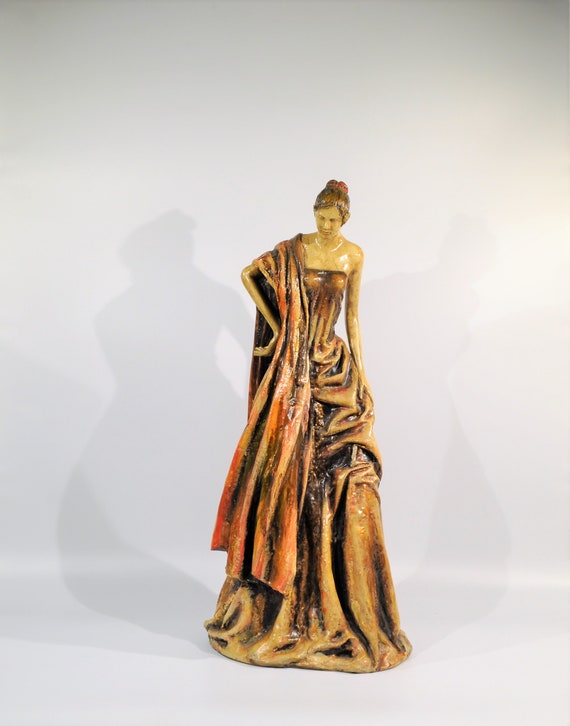 Deco Statue