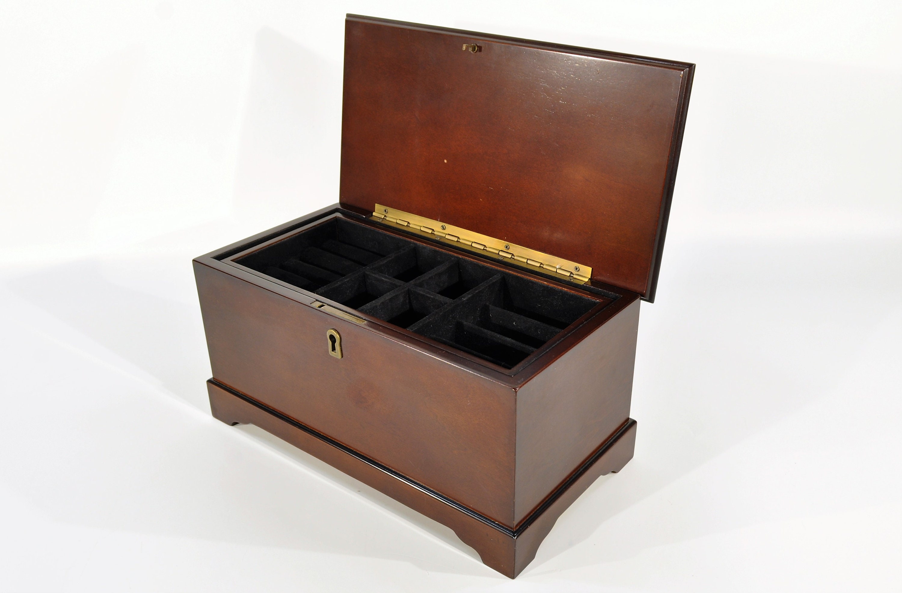 Bombay Company Furniture for sale Only 3 left at 70