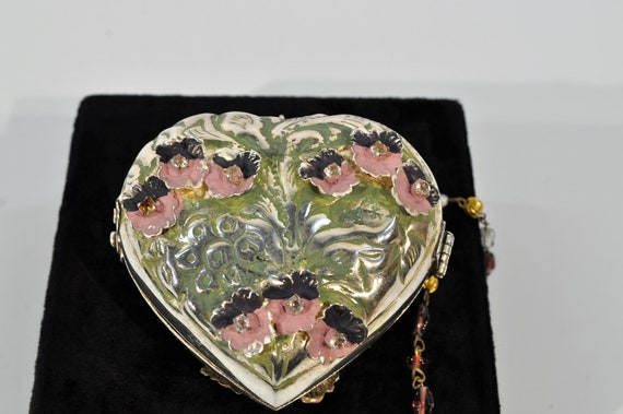 Heart Shaped Metal Trinket Box/Clutch - image 4