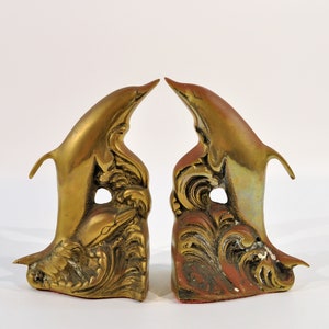 Nautical Decor Brass Dolphins Bookends/Mid Century Brass Double Dolphin Bookends Art Statue/Vintage brass bookends of two swimming dolphins