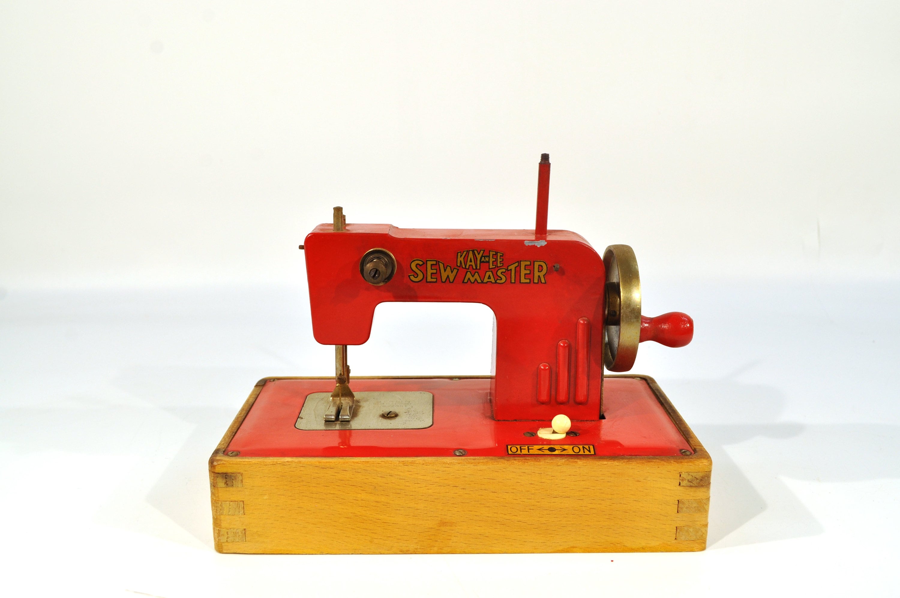 トイミシン KAY-EE SEW MASTER ミニチュアミシン アンティーク Vintage Kay-an-ee Sew Master Miniature Sewing Machine