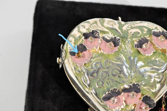 Heart Shaped Metal Trinket Box/Clutch - image 3