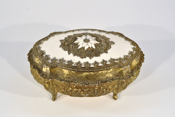 Filigree Silver Plated Jewelry Box/ vintage silver jewelry Box/ Art nouveau jewelry box