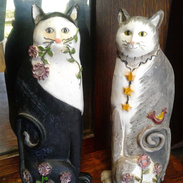 2 Vintage E Smithson Tall Sculpture Figurine Cats