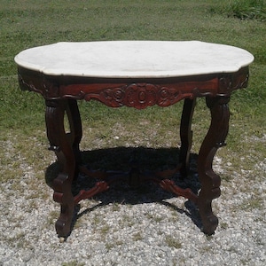 Antique Victorian White Marble Turtle Top Parlor Table 1860s