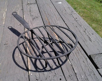 Antique Cast Iron Blacksmith Forged Rotating Fireplace Hearth Trivet 1820