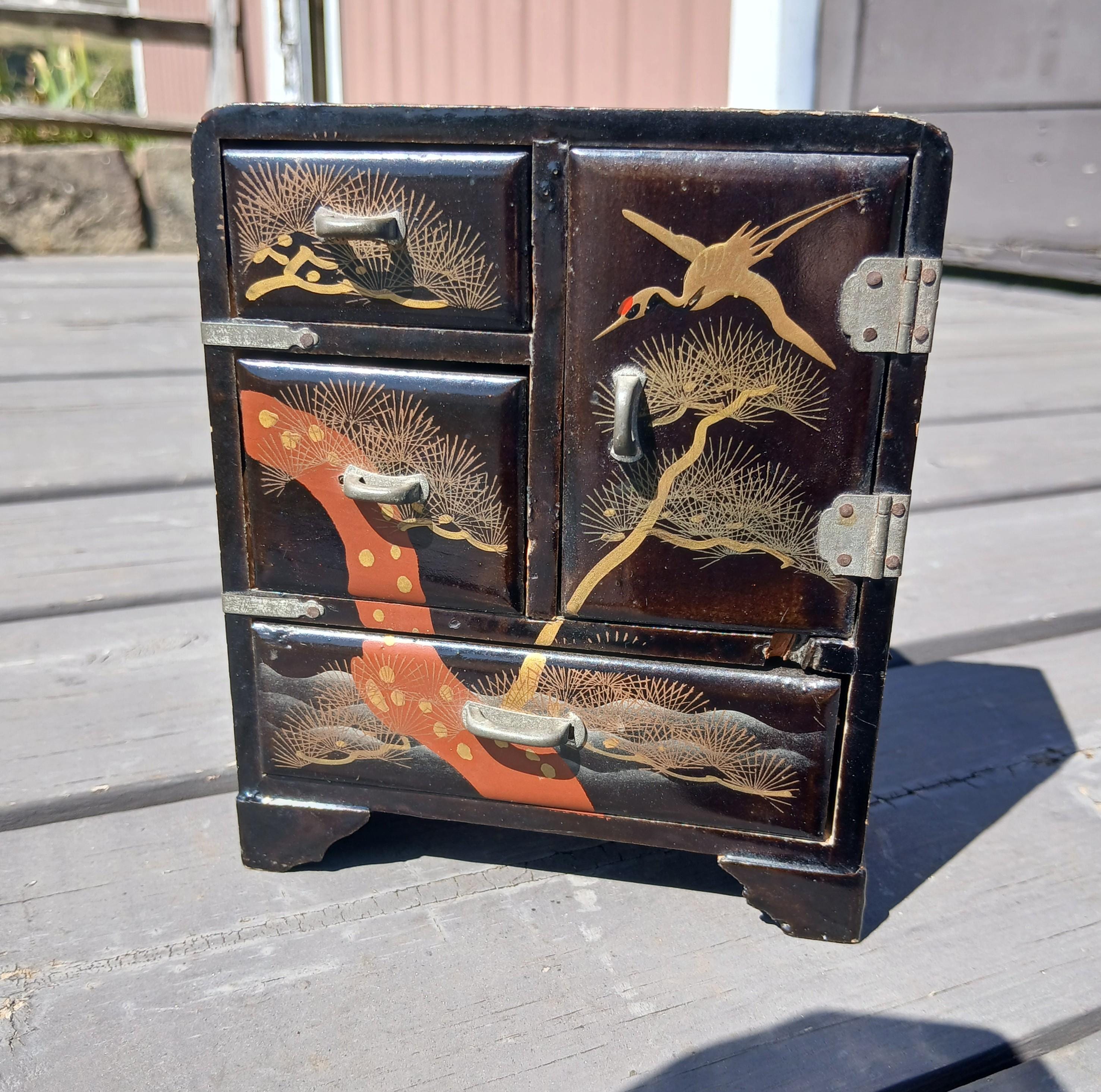 Vintage Japanese Gold Lacquer Box - Etsy