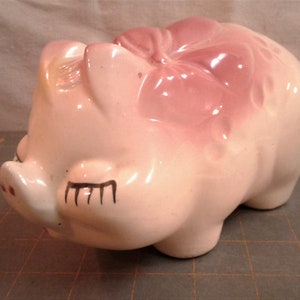 Vintage Shawnee Art Pottery Shamrock Smiley Pig Piggy Bank Bright Pink Bow