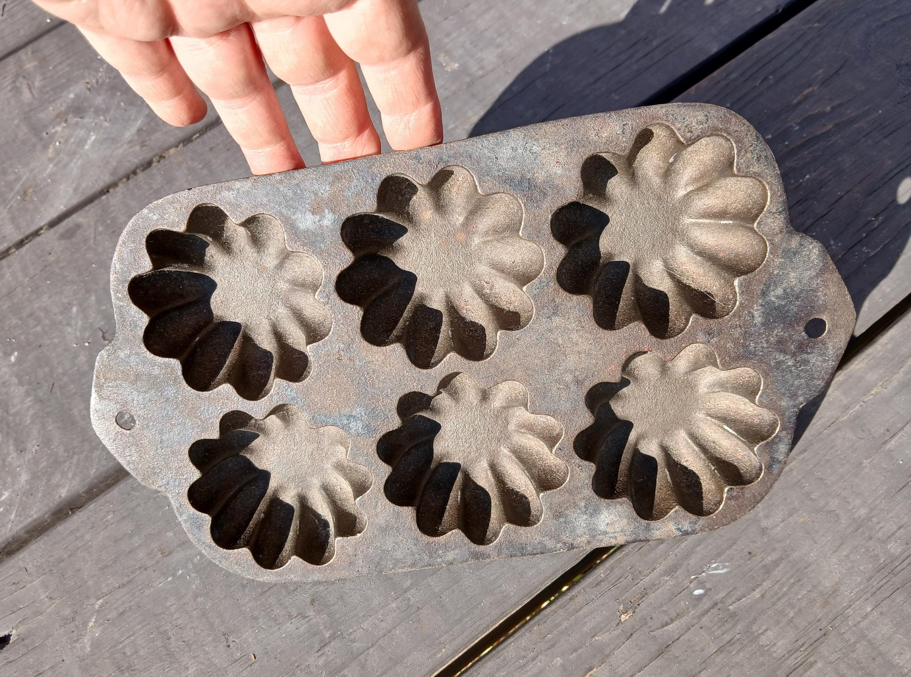 Cast Iron Gem Pan - Etsy Cast Iron Gem Pan - Etsy