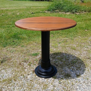 Antique Round Oak Top Pub Table or Game Table with Cast Iron Column Base