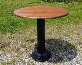 Antique Round Oak Top Pub Table or Game Table with Cast Iron Column Base