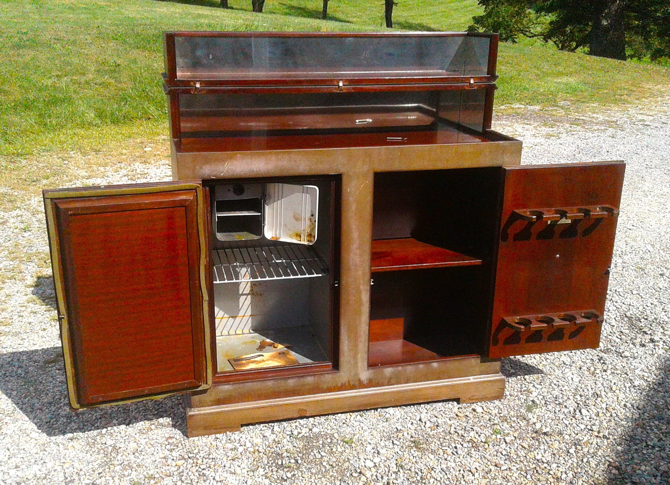 1960s 2024 liquor cabinet