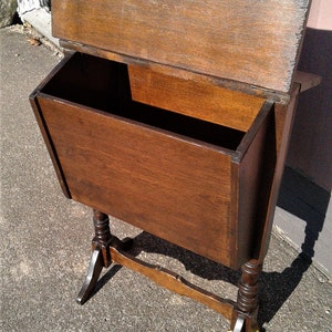 Antique Maple Sewing or Magazine Holder Rack Stand with Lids and Handle 1930s Era image 4