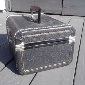 Vintage Black Silver Beauty Train Case with Original Key New Old Stock image 6