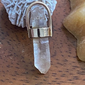 Quartz in Gold Pendant