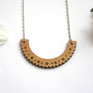 Geometric necklace, point lace pattern, wooden collar, unique jewel, natural wood, metal silver color, original gift for her, made in France image 1