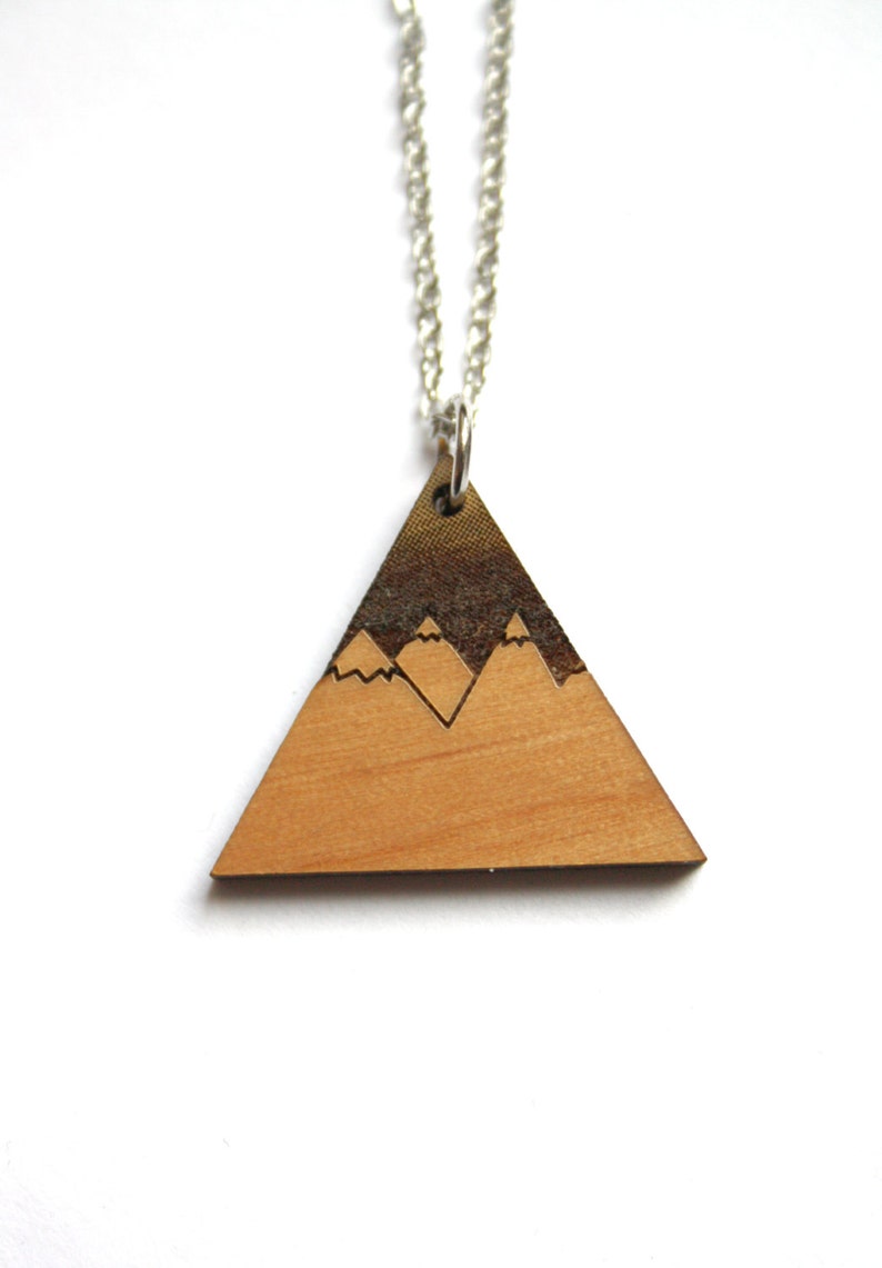 Wood collar with mountain pendant, nature inspiration, landscape, lasercut and laser engraving, triangle shape, chic modern hand made France image 5