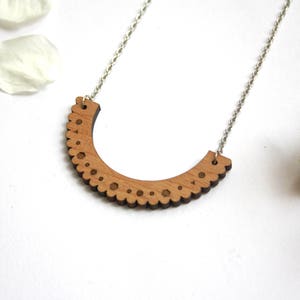 Geometric necklace, point lace pattern, wooden collar, unique jewel, natural wood, metal silver color, original gift for her, made in France image 5