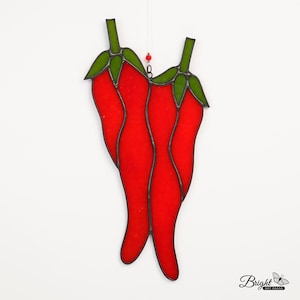 Stained glass chili pepper suncatcher, red chilis, Kitchen decor, red fruit, glass fruit window hanging, home decoration, handmade gift