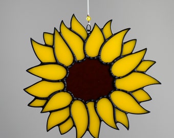 Yellow sunflower art, stained glass sunflower suncatcher, stain glass yellow sun flower ornament, spring flower, art glass flowers