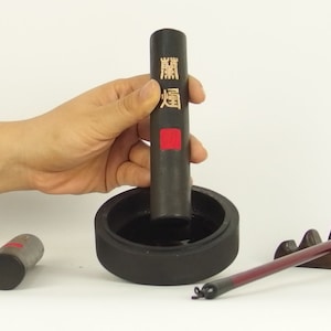 Chinese Painting Ink Stick / Oriental Ink Sticks / Circular Chinese Ink Sticks / Usato per dipinti d'arte calligrafica cinese / Inchiostro fai-da-te